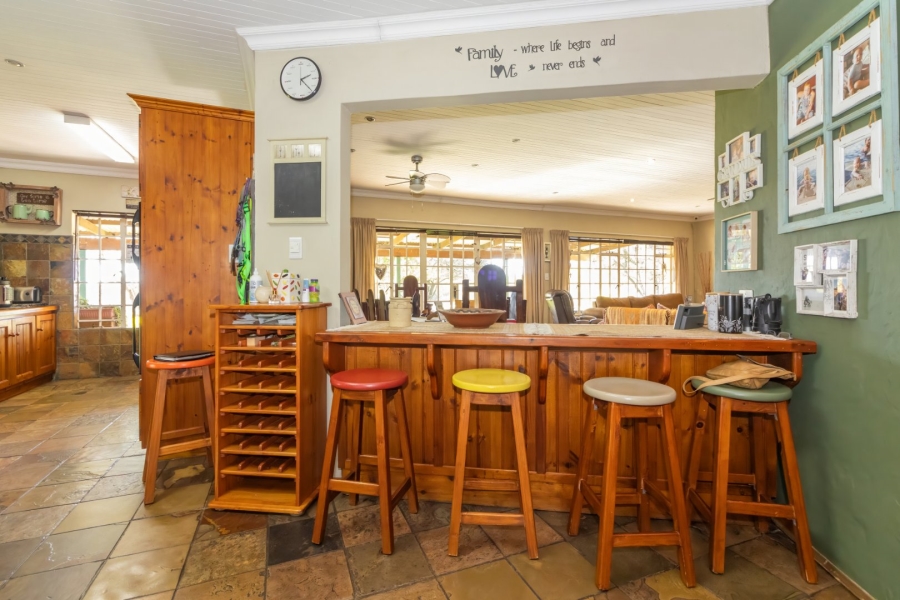 4 Bedroom Property for Sale in Kroonstad Rural Free State